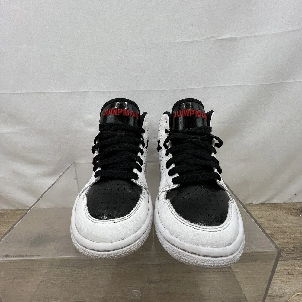 Nike Jordan Access White/Gym Red-Black - Size 4Y